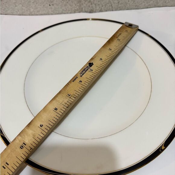 Vintage Mikasa Bone China "Academy" dinner , salad , appetizer Made In Japan. - Picture 8 of 14